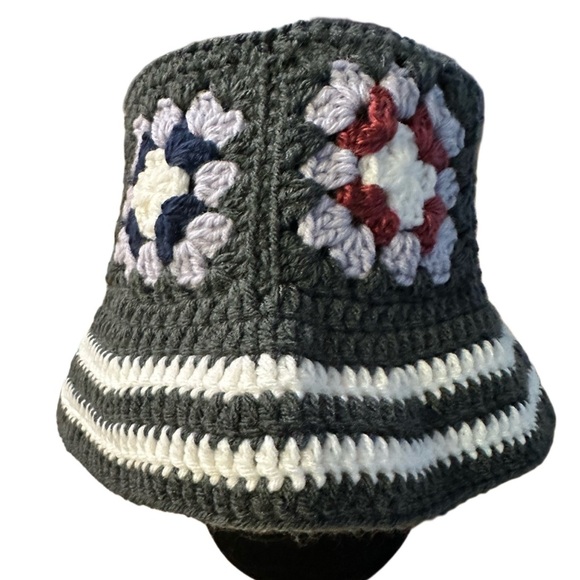 NEW Hand Crochet Boho Unisex Granny Squares Bucket Hat - Picture 7 of 10